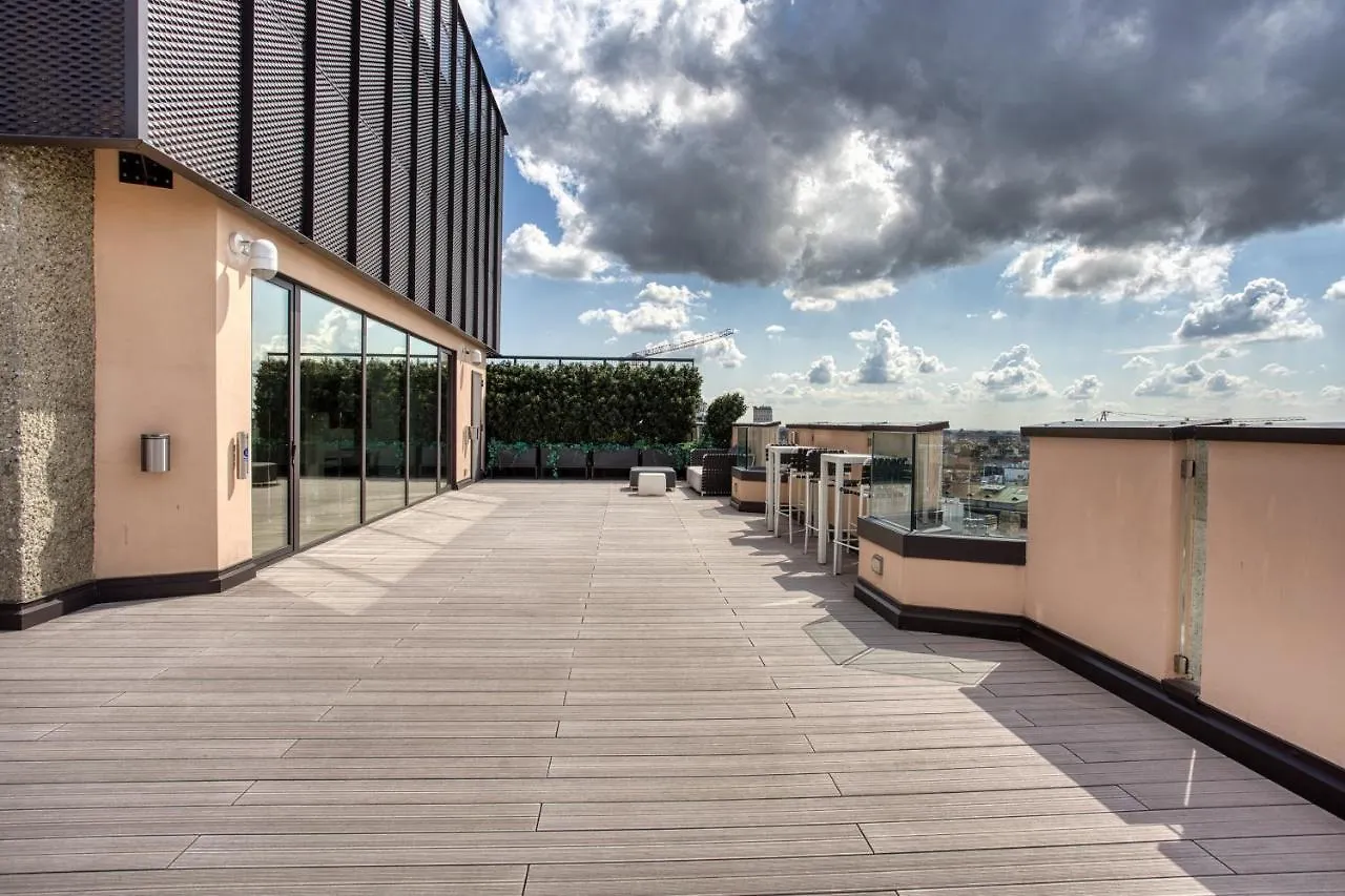 Joivy Chic Studio Close To Central Tower Milan